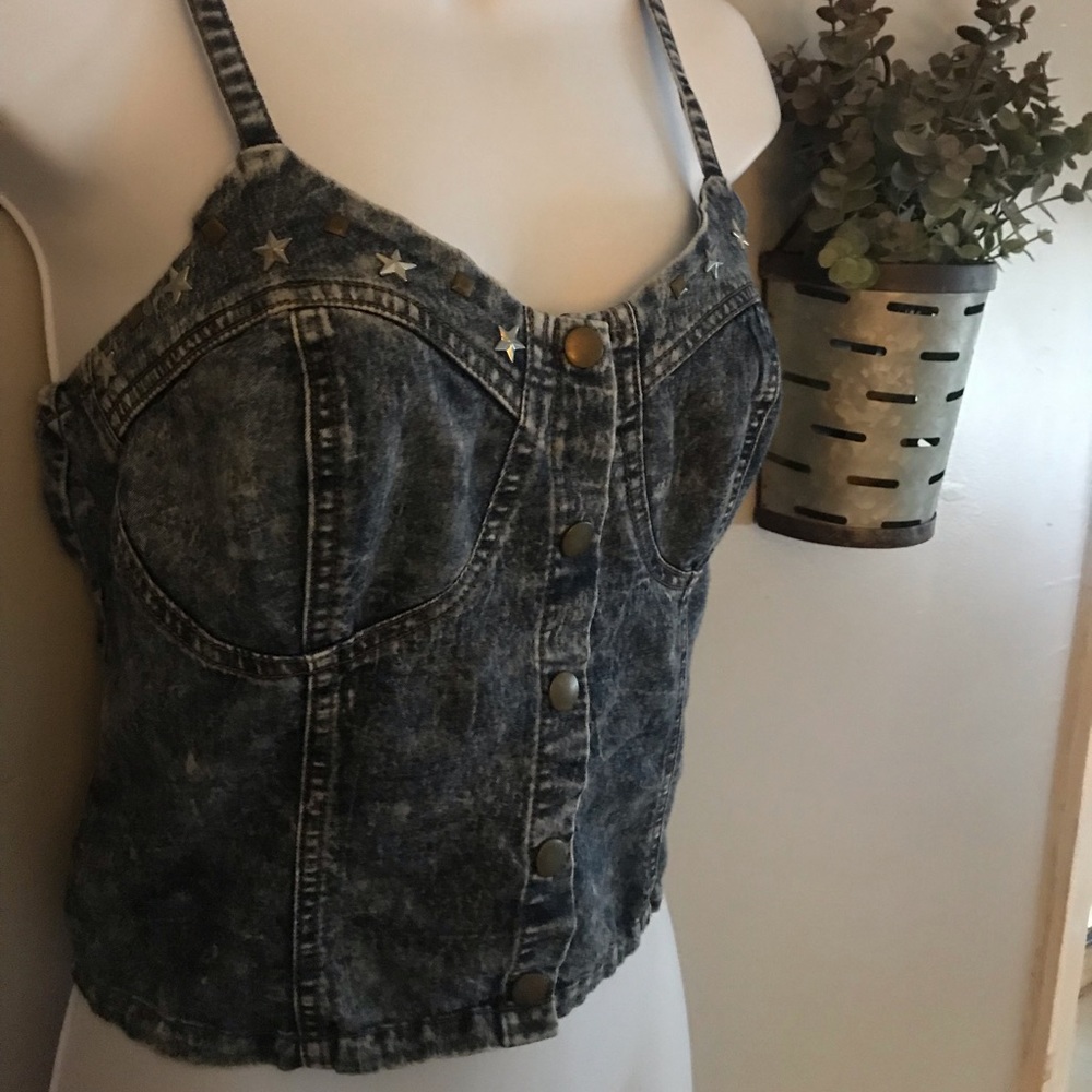 EUC Denim button front crop top with star trim
